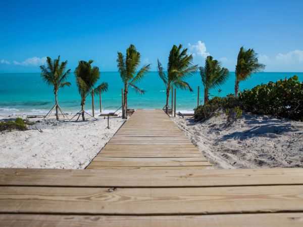 Luxury 8 Bedroom Villa Panoramic Ocean Views & Private Beach