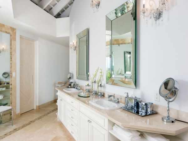 Luxury 8 Bedroom Villa Panoramic Ocean Views & Private Beach