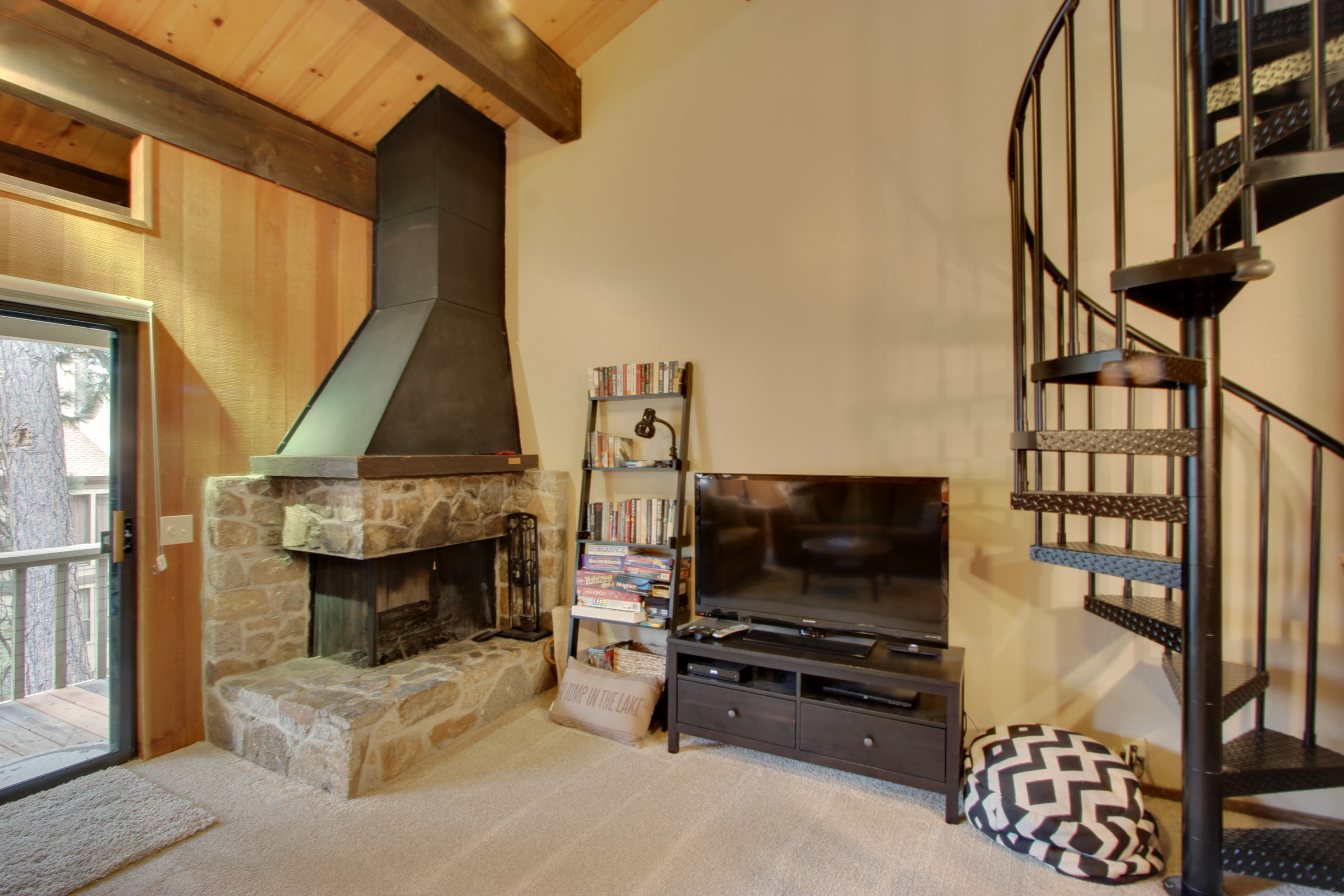 Lake Tahoe North Shore Home 978972
