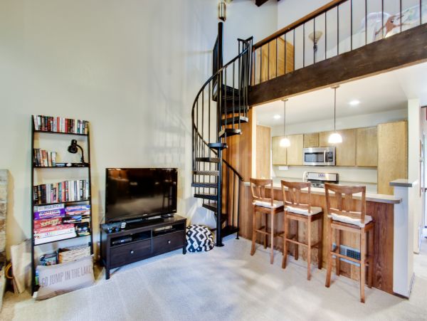 Lake Tahoe North Shore Home 978972