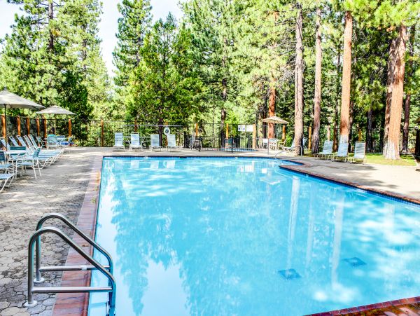 Lake Tahoe North Shore Home 978972