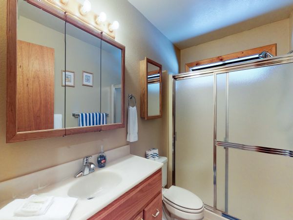Lake Tahoe North Shore Home 978973
