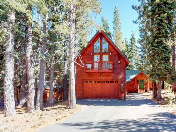Lake Tahoe North Shore Home 978973