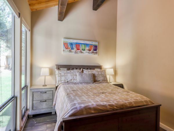 Lake Tahoe North Shore Home 978974