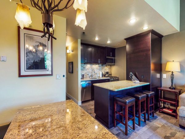 Lake Tahoe North Shore Home 978975