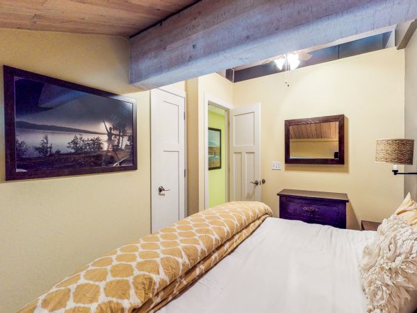 Lake Tahoe North Shore Home 978975