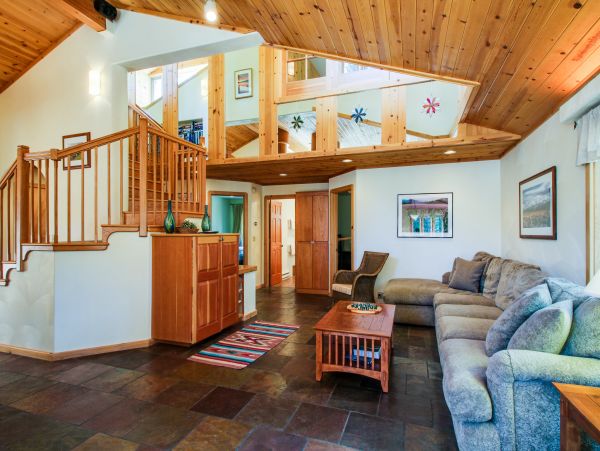 Lake Tahoe North Shore Home 978977