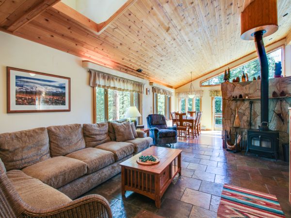 Lake Tahoe North Shore Home 978977