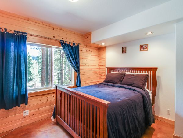 Lake Tahoe North Shore Home 978977