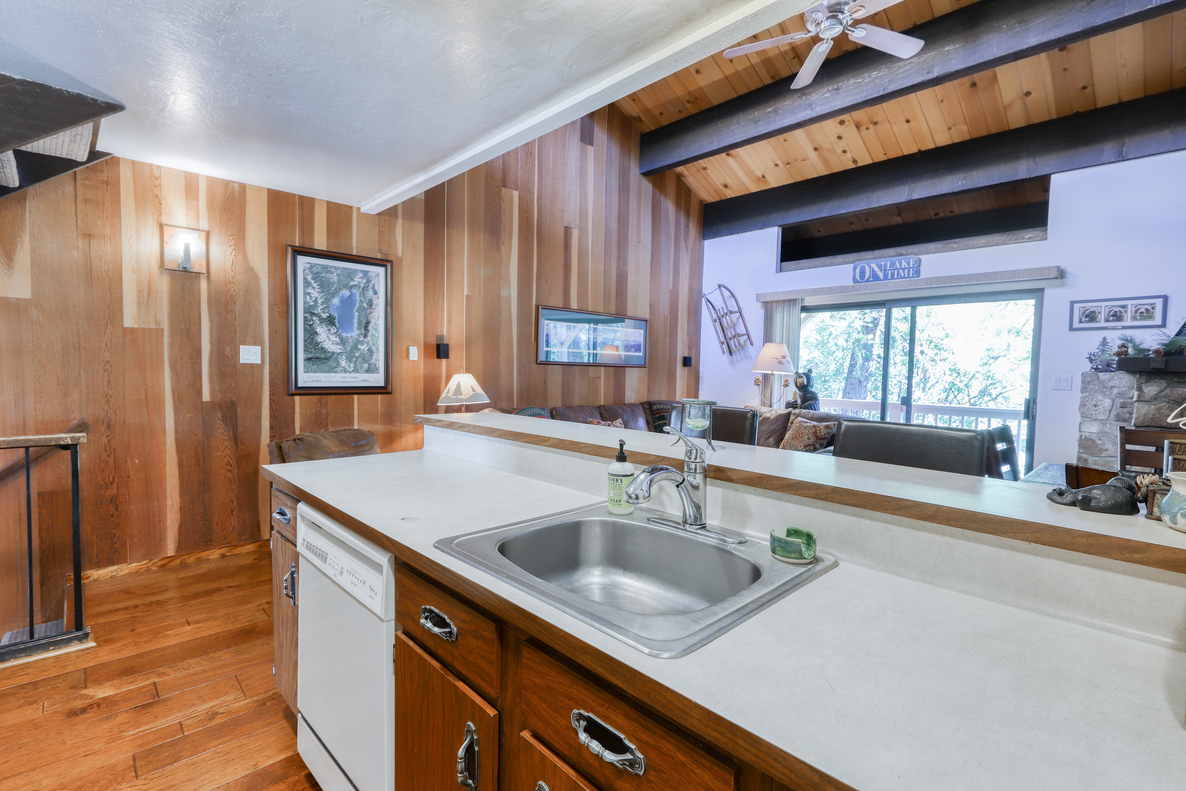 Lake Tahoe North Shore Home 978978