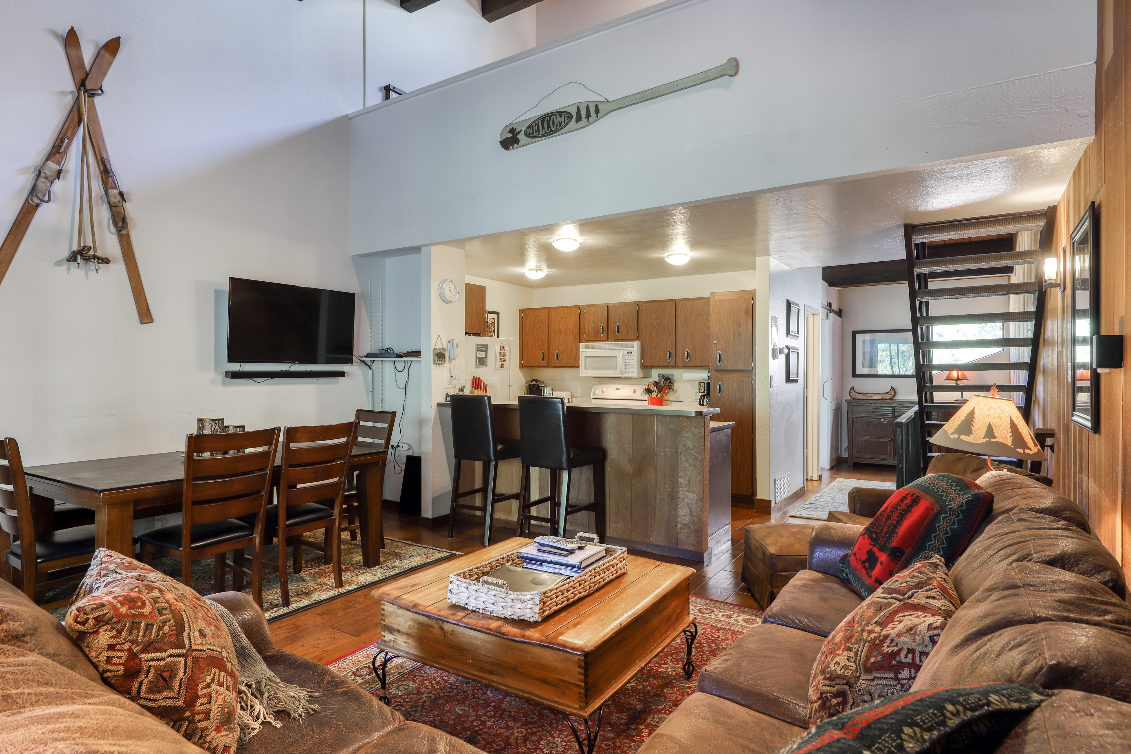 Lake Tahoe North Shore Home 978978