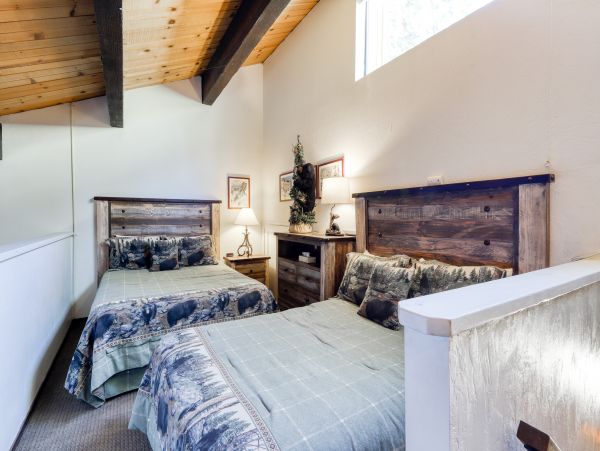 Lake Tahoe North Shore Home 978978