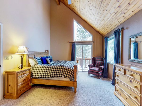 Lake Tahoe North Shore Home 978979