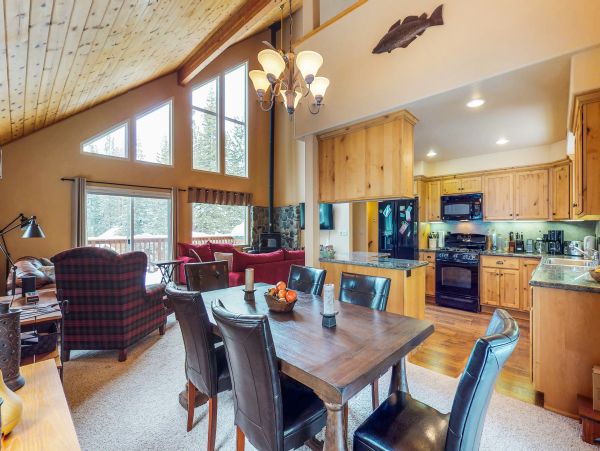 Lake Tahoe North Shore Home 978979