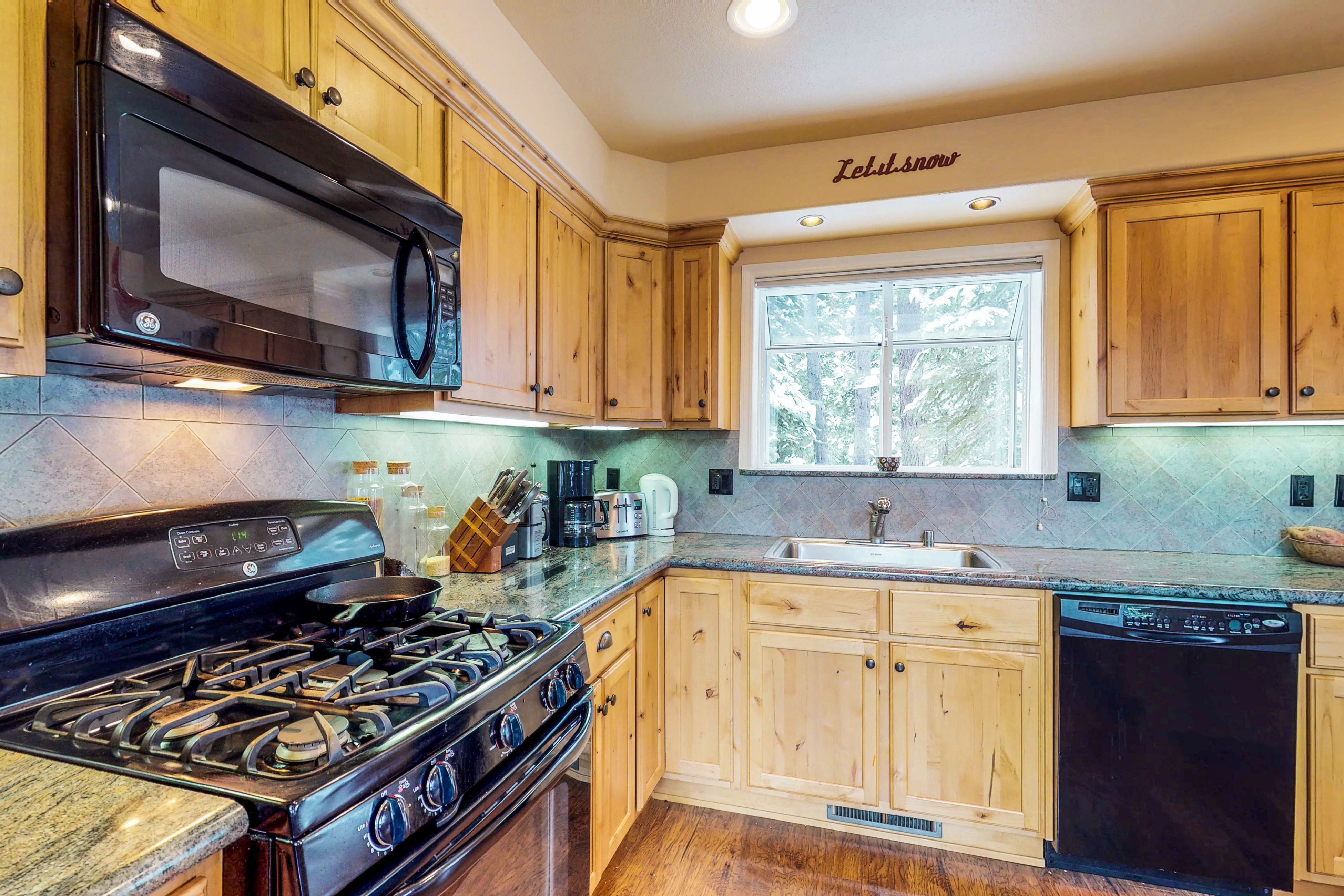 Lake Tahoe North Shore Home 978979
