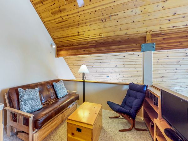 Lake Tahoe North Shore Home 978979