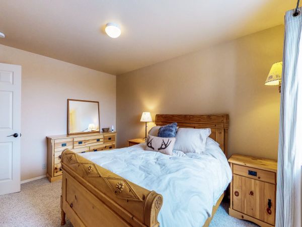 Lake Tahoe North Shore Home 978979