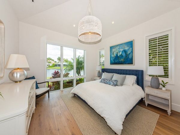 Lakefront Four Bedroom Vacation Home in Naples