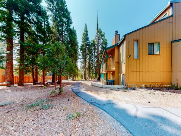 Lake Tahoe North Shore Home 978981