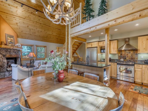 Lake Tahoe North Shore Home 978983