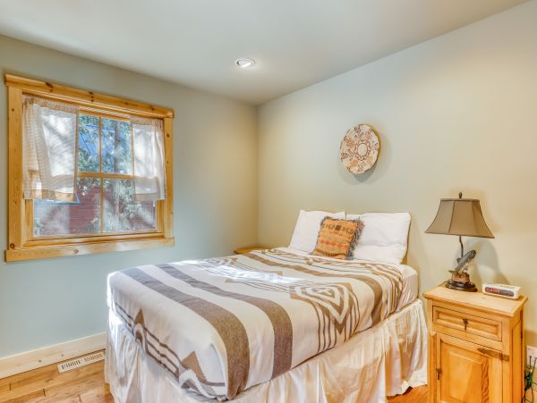Lake Tahoe North Shore Home 978983