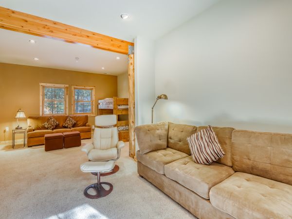 Lake Tahoe North Shore Home 978983