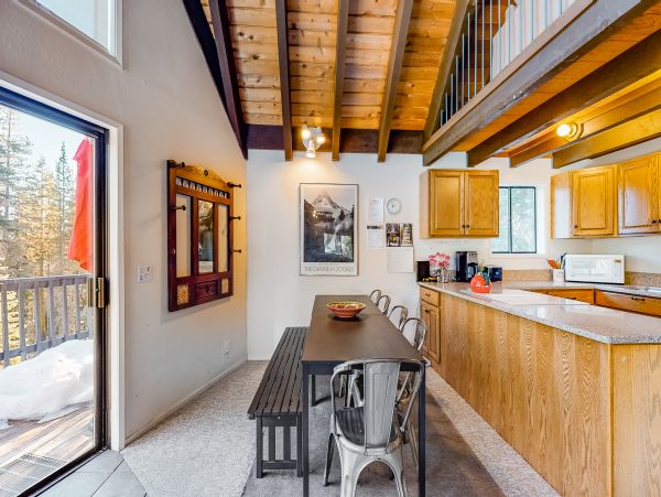 Lake Tahoe North Shore Home 978984