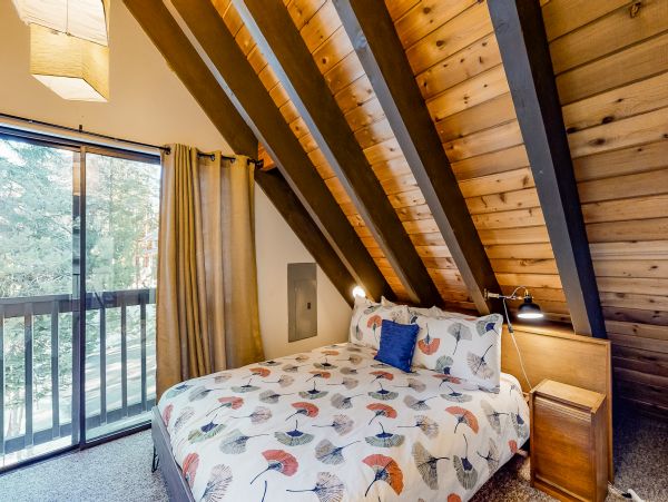 Lake Tahoe North Shore Home 978984