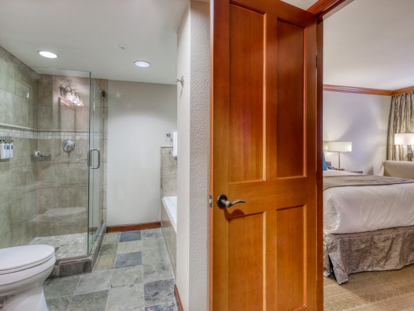 Lake Tahoe North Shore Home 978986