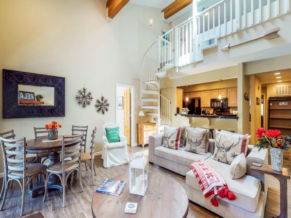 Lake Tahoe North Shore Home 978987