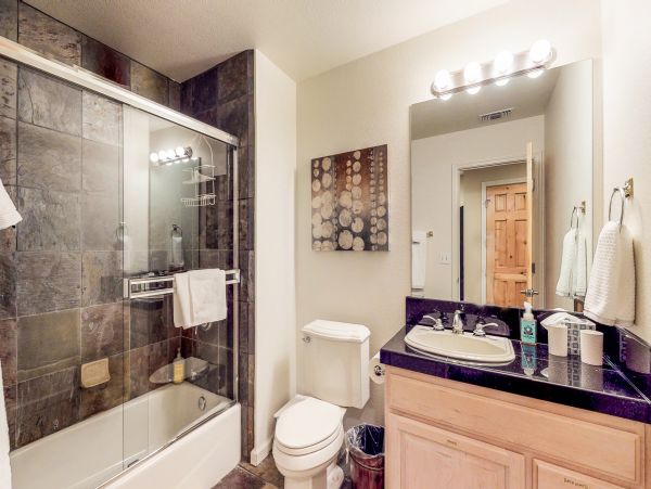 Lake Tahoe North Shore Home 978987