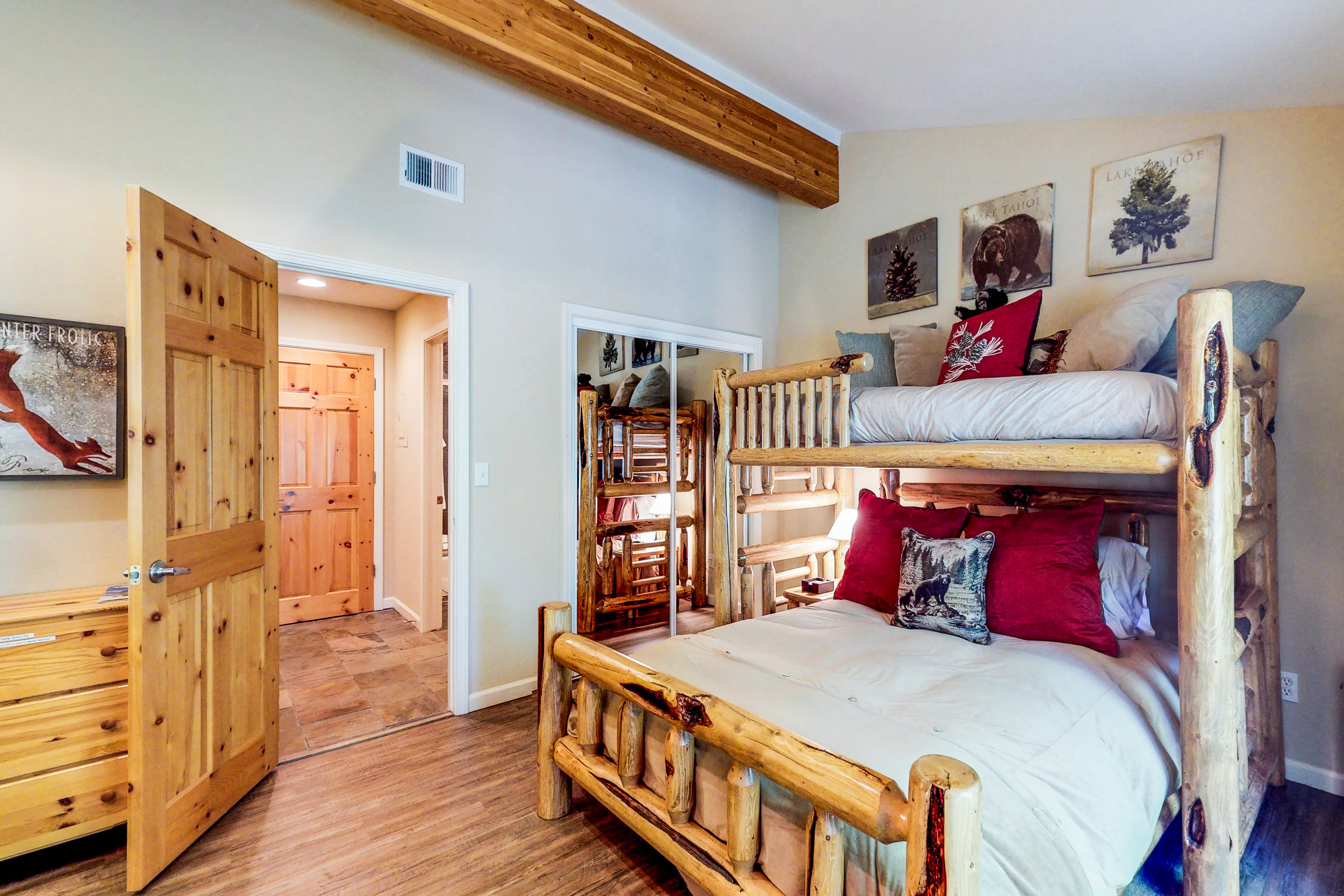 Lake Tahoe North Shore Home 978987