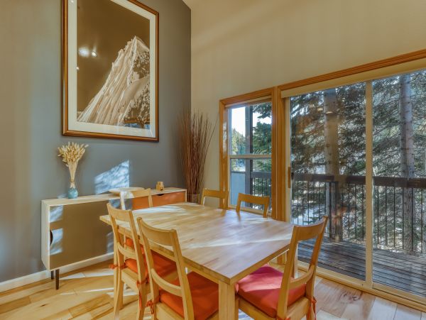 Lake Tahoe North Shore Home 978988