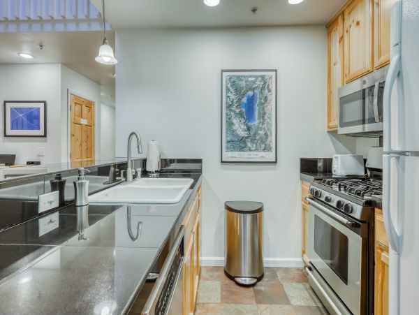 Lake Tahoe North Shore Home 978988