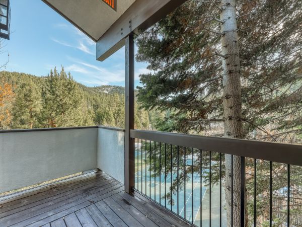 Lake Tahoe North Shore Home 978988