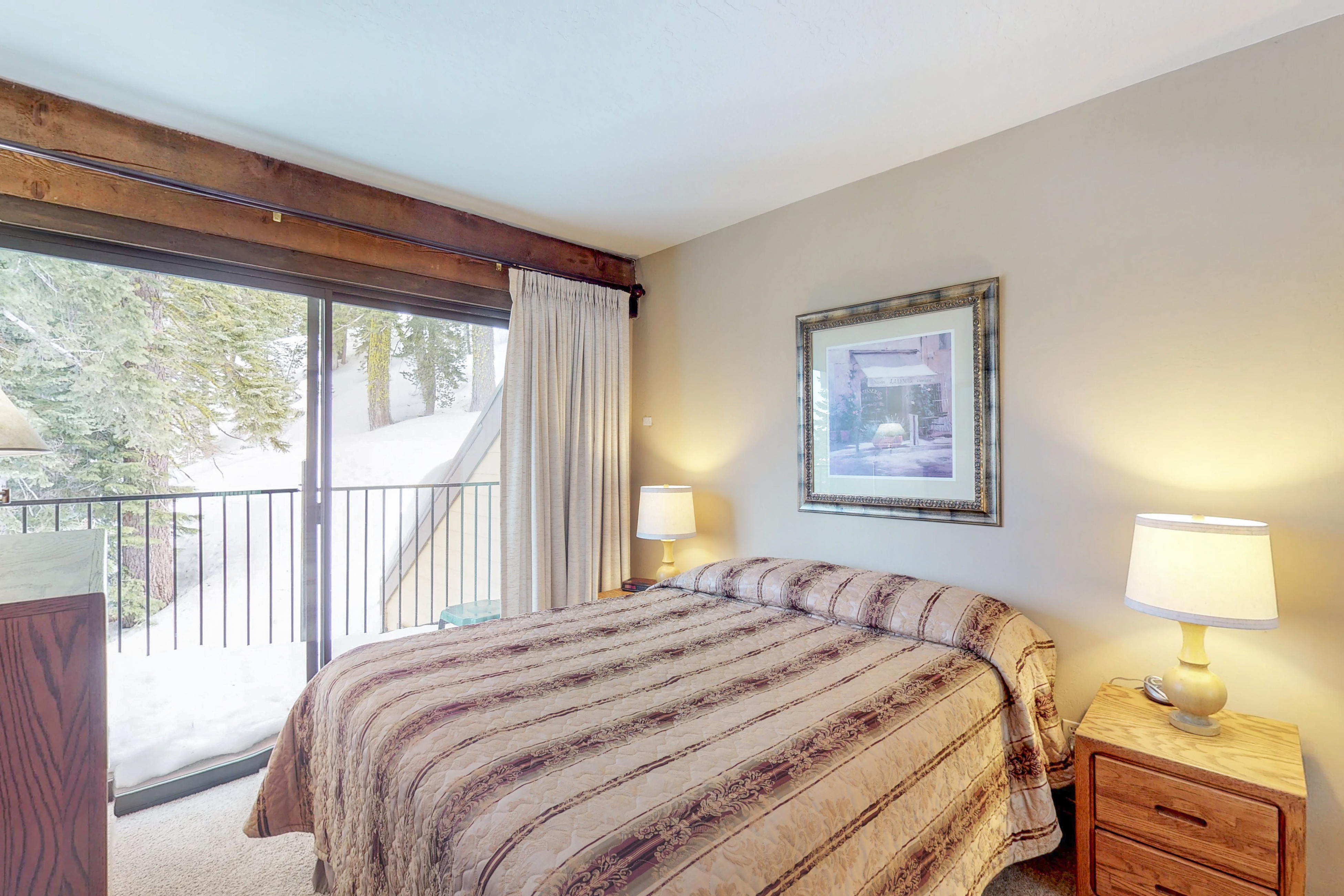 Lake Tahoe North Shore Home 978989