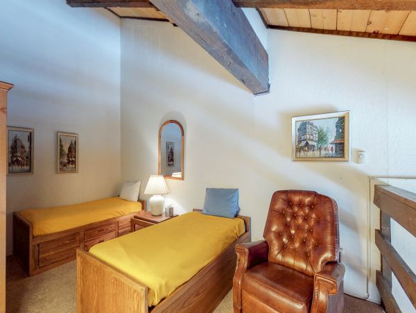 Lake Tahoe North Shore Home 978989