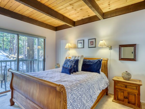 Lake Tahoe North Shore Home 978994