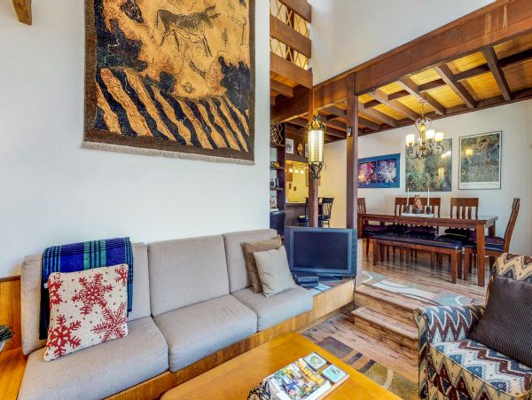 Lake Tahoe North Shore Home 978996