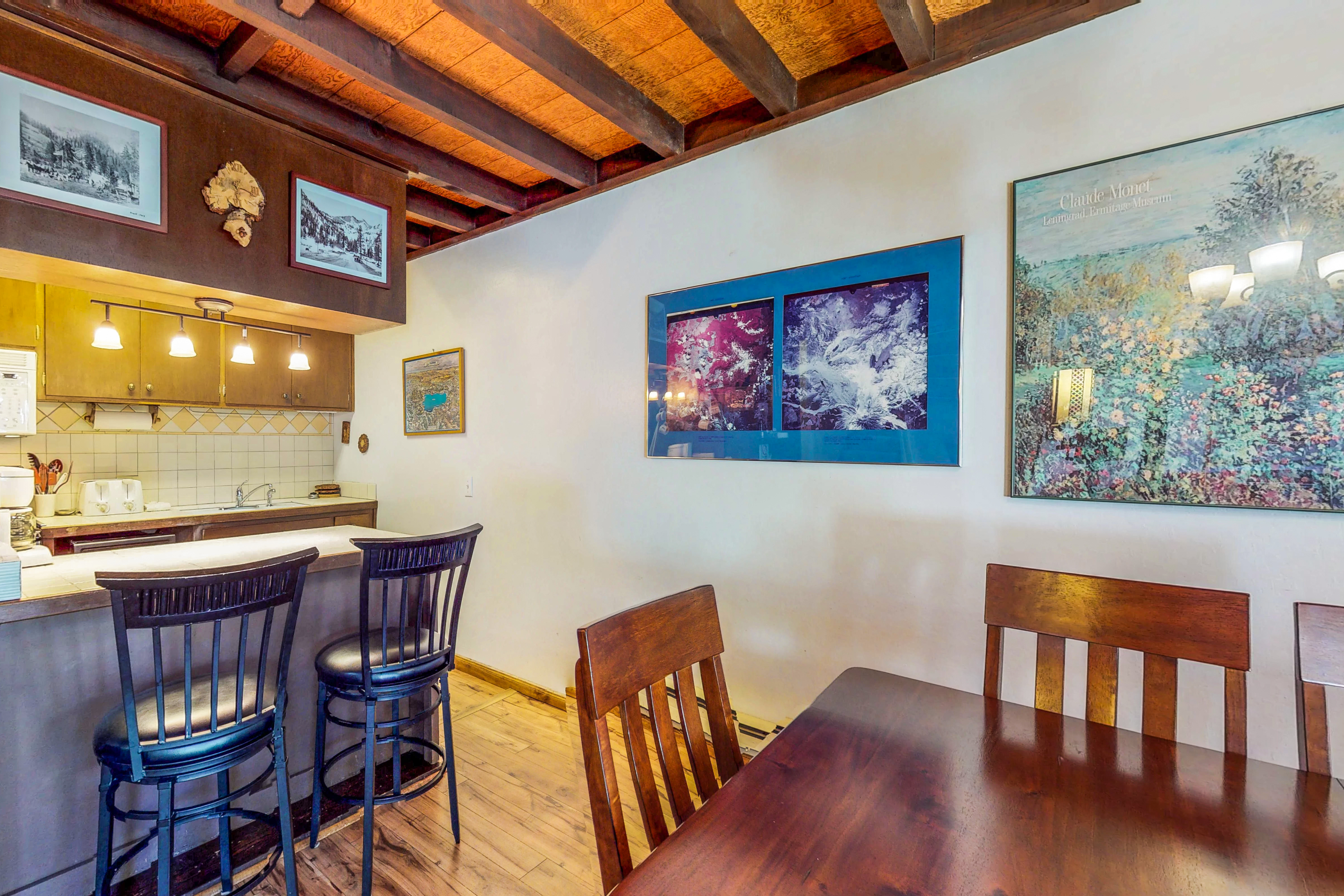 Lake Tahoe North Shore Home 978996