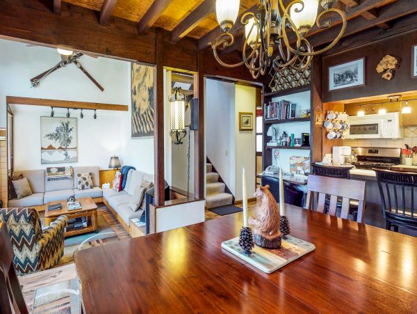 Lake Tahoe North Shore Home 978996