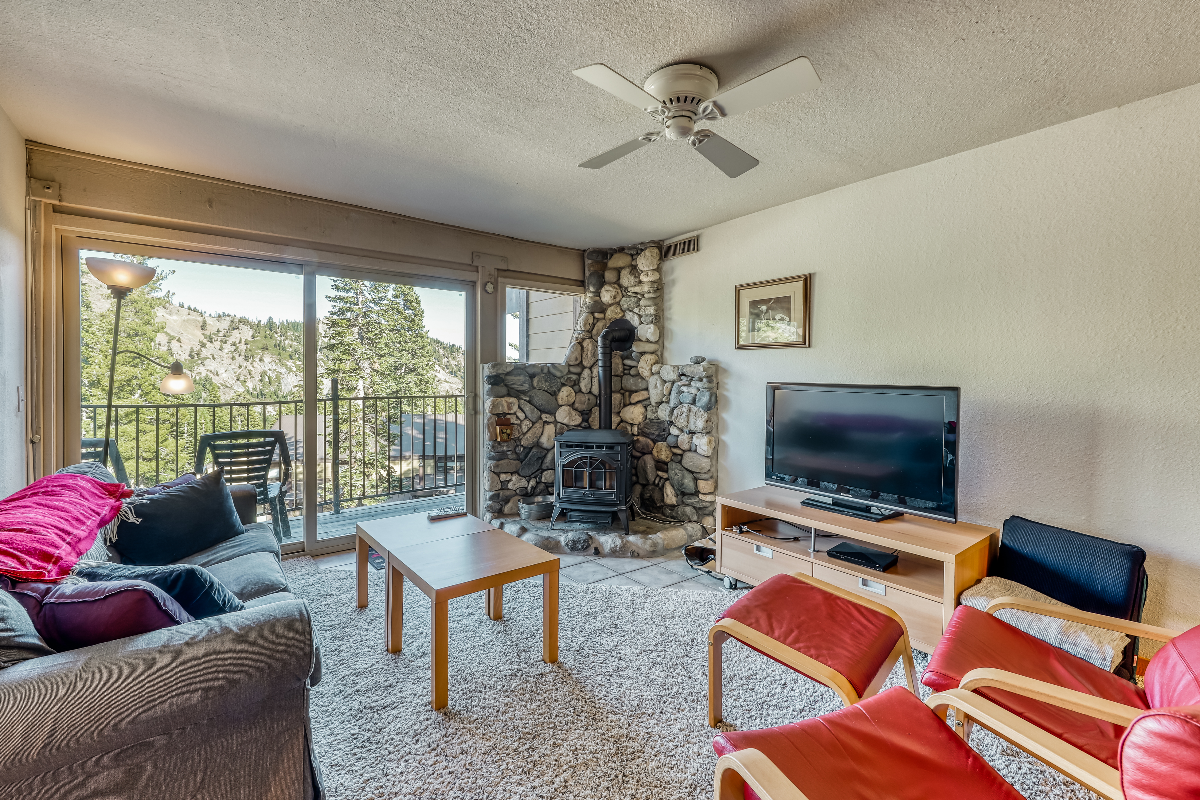 Lake Tahoe North Shore Home 978997