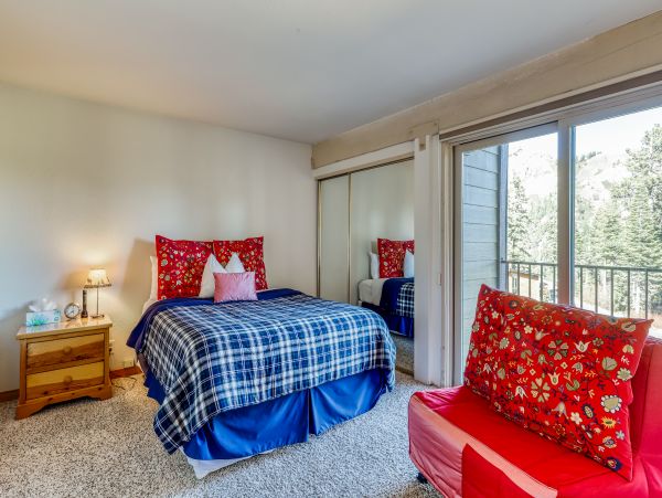 Lake Tahoe North Shore Home 978997