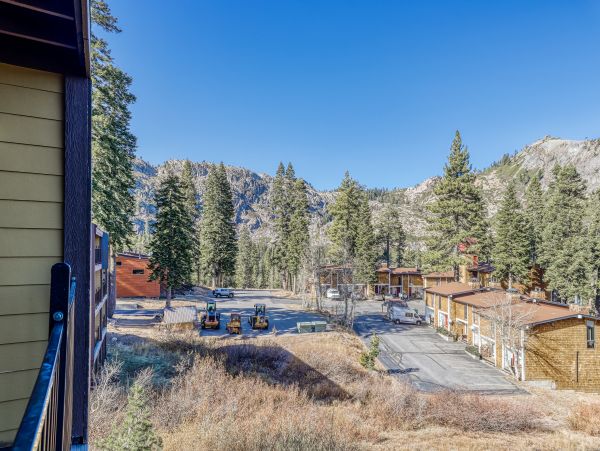 Lake Tahoe North Shore Home 978997
