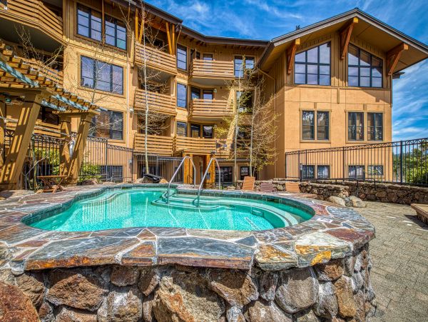 Lake Tahoe North Shore Home 978998