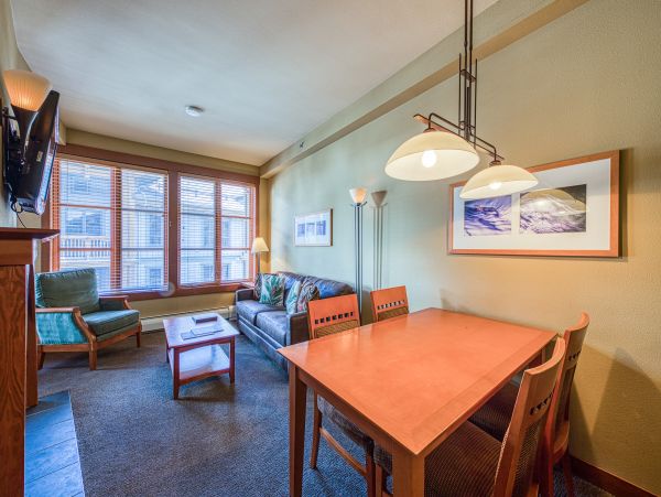 Lake Tahoe North Shore Home 978998