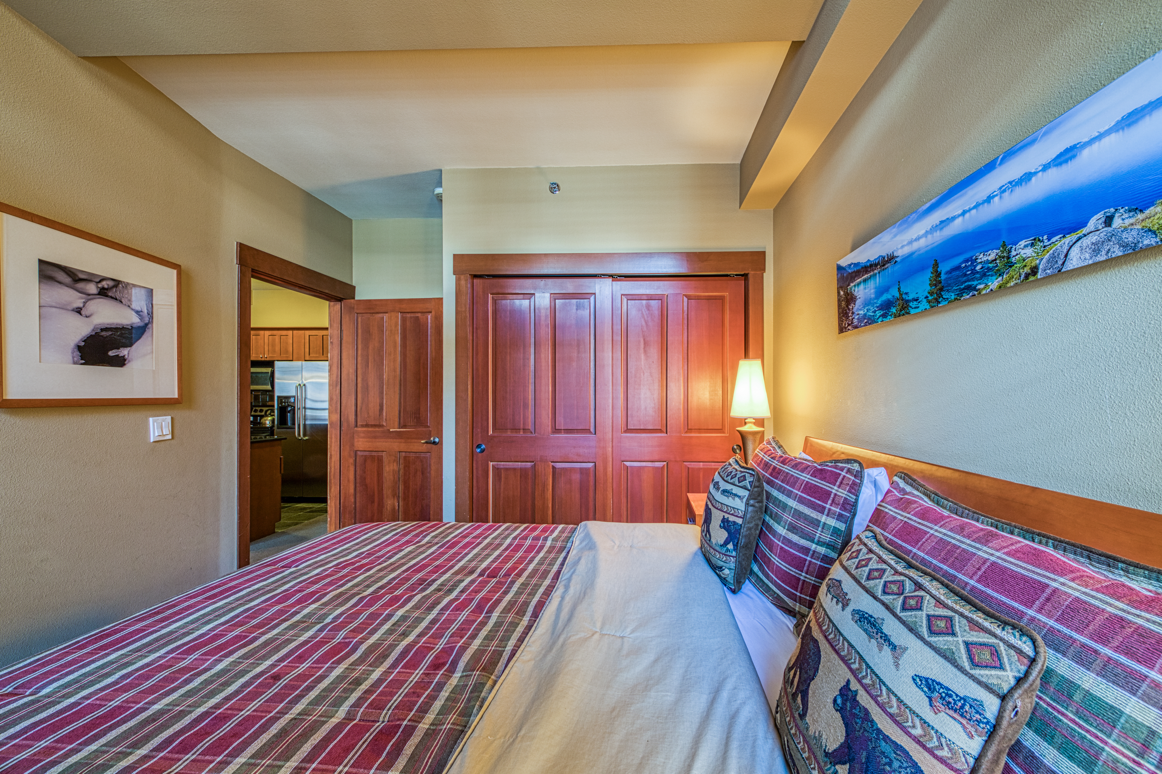 Lake Tahoe North Shore Home 978998