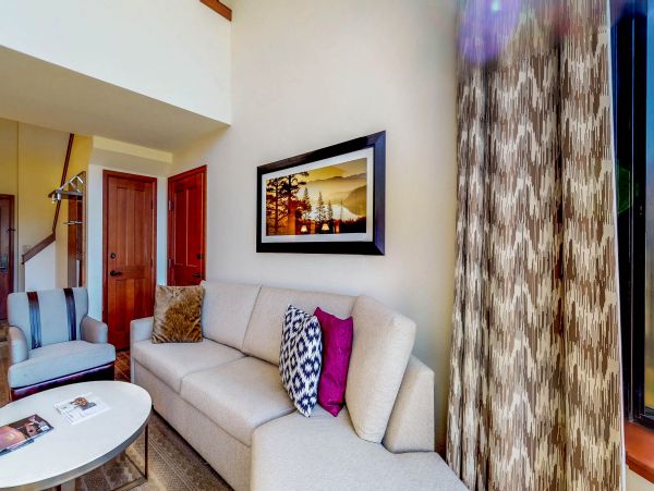 Lake Tahoe North Shore Home 978999