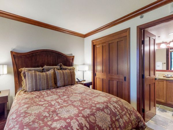 Lake Tahoe North Shore Home 978999