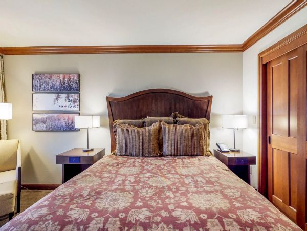 Lake Tahoe North Shore Home 978999